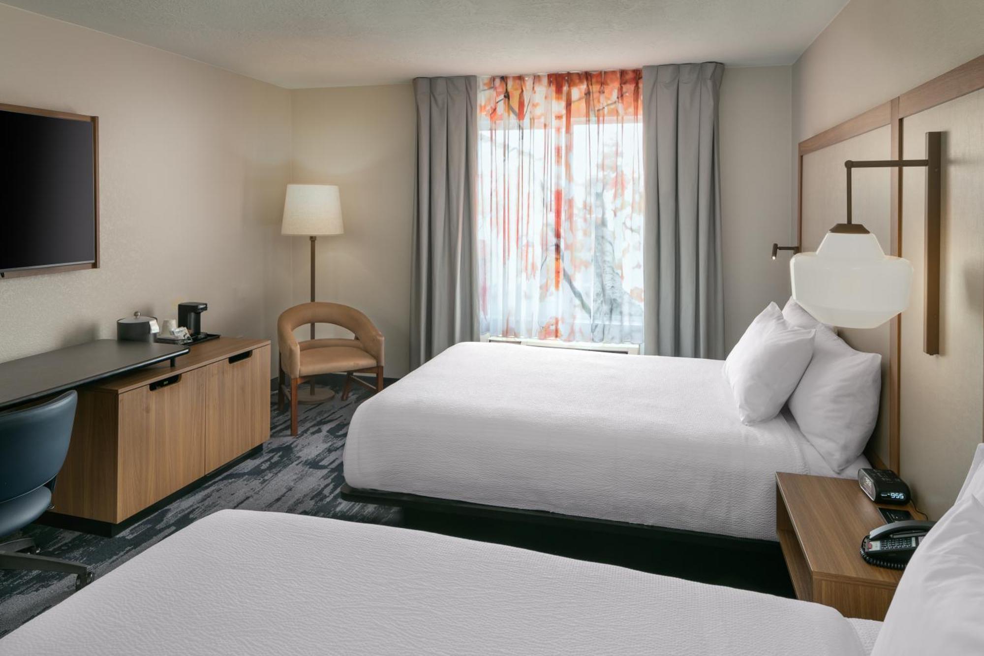 Fairfield Inn & Suites By Marriott Anchorage Midtown Exterior photo